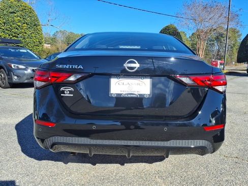 Used 2025 Nissan Sentra S image 5