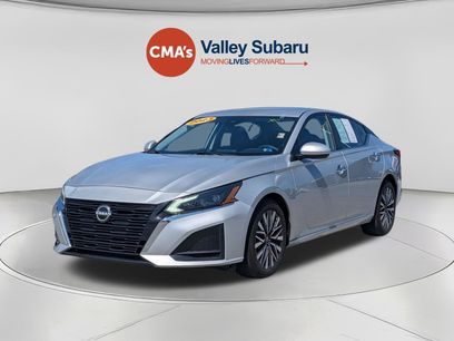 Used 2023 Nissan Altima 2.5 SV