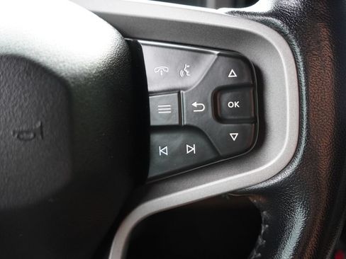 Used 2023 Ford Bronco Outer Banks w/ Sasquatch Package AWD/4WD image 32