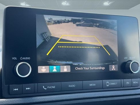 Used 2024 Honda CR-V EX image 19