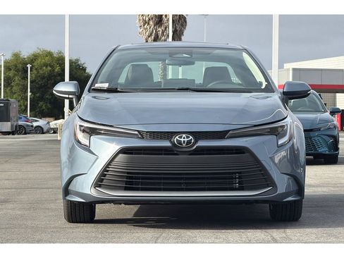 Used 2026 Toyota Corolla XLE FWD image 9