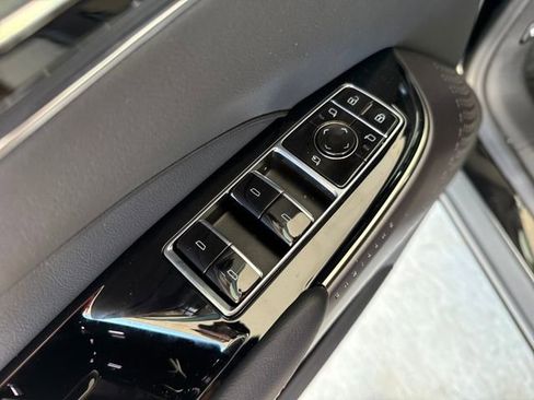 New 2026 Cadillac Lyriq Sport image 11