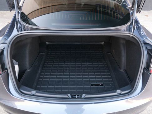 Used 2020 Tesla Model 3 Performance image 26