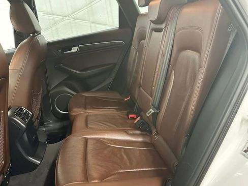 Used 2016 Audi Q5 2.0T Premium Plus w/ Technology Package AWD/4WD image 28