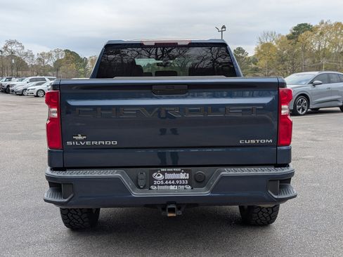 Used 2021 Chevrolet Silverado 1500 Custom image 8