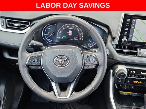 Used 2020 Toyota RAV4 XSE AWD/4WD image 22