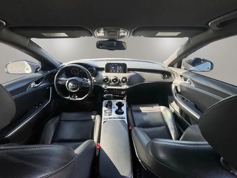 Used 2020 Kia Stinger GT RWD image 18