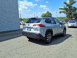 Used 2024 Toyota Corolla Cross SE image 6