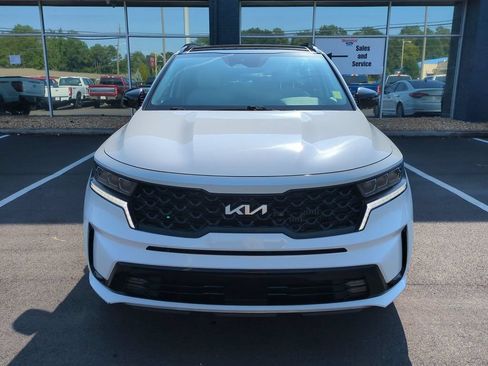 Used 2023 Kia Sorento SX FWD image 2