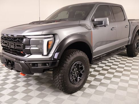 Used 2025 Ford F150 Raptor w/ Equipment Group 803A Raptor R AWD/4WD image 13
