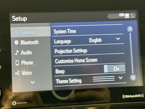Used 2022 Toyota Prius XLE FWD image 23
