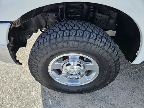 Used 2006 Ford F250 Lariat AWD/4WD image 10