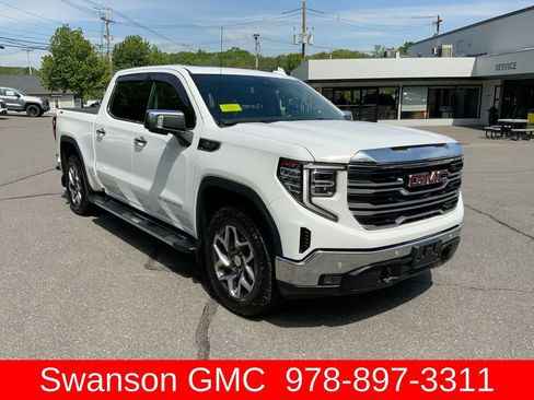 Used 2024 GMC Sierra 1500 SLT w/ SLT Premium Plus Package AWD/4WD image 44