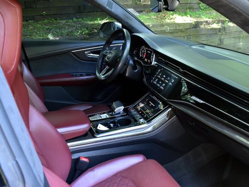 Used 2022 Audi SQ8 Prestige w/ Prestige Package AWD/4WD image 33