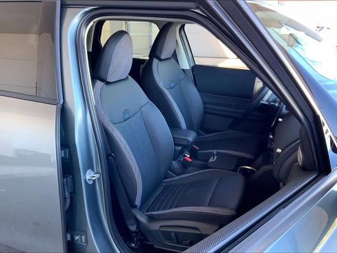 Used 2025 MINI Cooper Countryman S w/ Comfort Package Max image 17