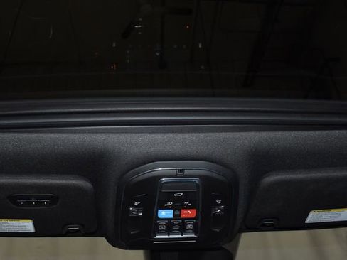 Used 2024 Jeep Wagoneer Series II image 23