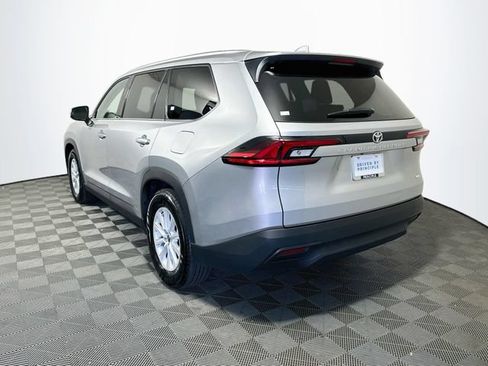 Certified 2026 Toyota Grand Highlander FWD image 6