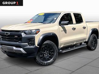 Used 2024 Chevrolet Colorado Trail Boss w/ Advanced Trailering Package AWD/4WD video 1