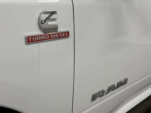 Used 2022 RAM 3500 Tradesman w/ Chrome Appearance Group AWD/4WD image 30