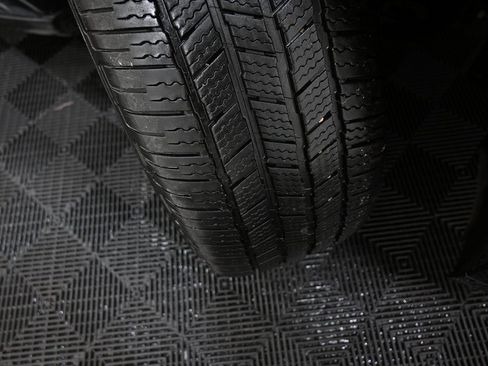 Used 2023 Cadillac Escalade ESV Sport Platinum image 21