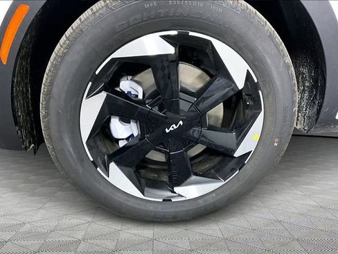 New 2026 Kia Sorento EX image 13