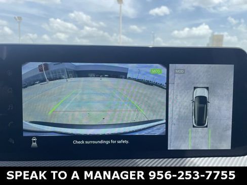 Certified 2025 Nissan Kicks SR image 2