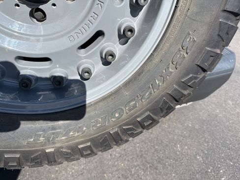 Used 2022 Ford Bronco Black Diamond image 14