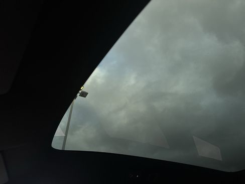 New 2025 Volvo EX90 Plus image 19