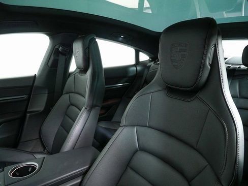 New 2026 Porsche Taycan image 5