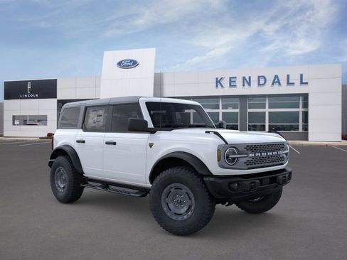 New 2025 Ford Bronco Badlands w/ Sasquatch Package AWD/4WD image 7