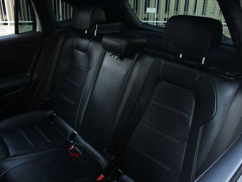 Used 2021 Mercedes-Benz GLA 35 AMG 4MATIC w/ Premium Package image 19