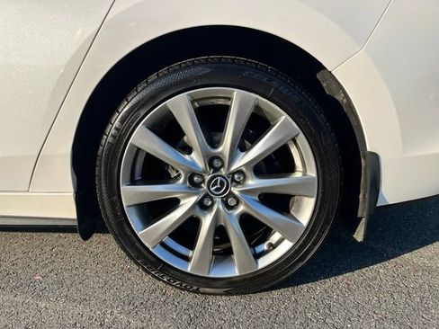 Used 2020 MAZDA MAZDA3 AWD Sedan w/ Premium Package image 10