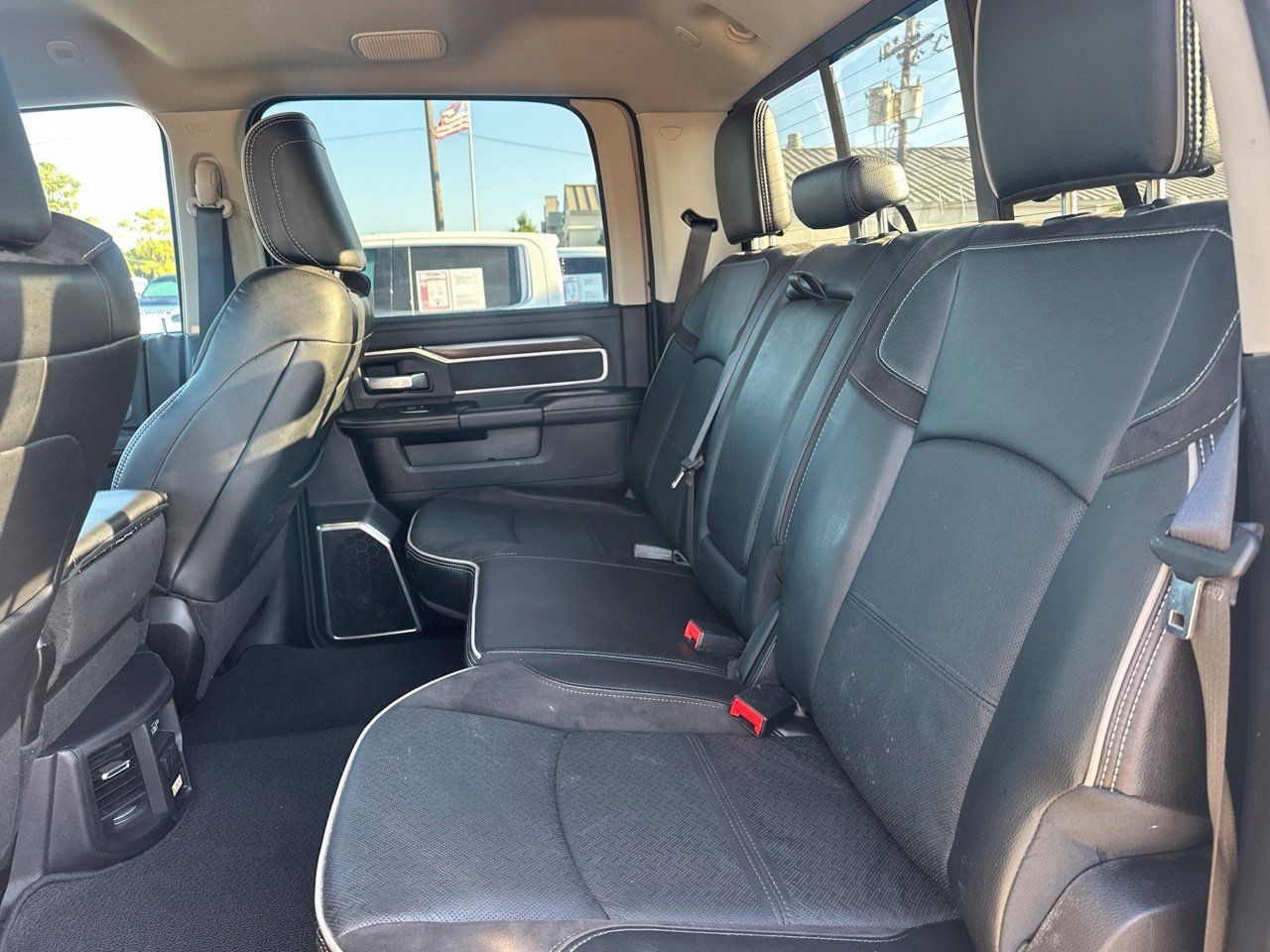 Used 2024 RAM 2500 Laramie w/ Safety Group AWD/4WD image 12