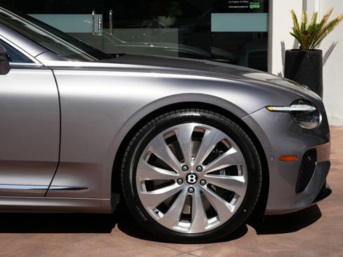 New 2026 Bentley Continental GTC image 6