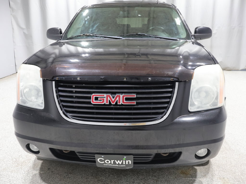 Used 2011 GMC Yukon SLT w/ SLT-2 Equipment Package AWD/4WD image 17