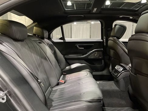 Used 2022 Mercedes-Benz S 500 4MATIC image 25