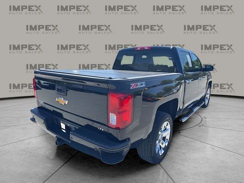 Used 2017 Chevrolet Silverado 1500 LTZ Z71 w/ LTZ Plus Package AWD/4WD image 5