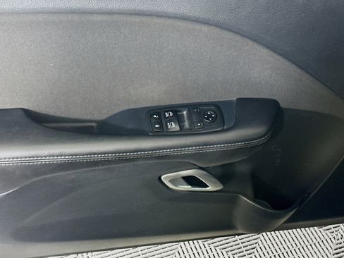 Used 2018 Dodge Challenger SXT w/ Blacktop Package image 15