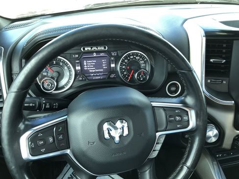 Used 2019 RAM 1500 Laramie w/ Sport Appearance Package image 15
