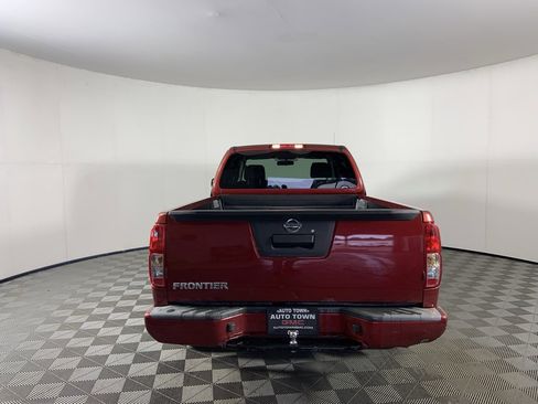 Used 2018 Nissan Frontier S image 8