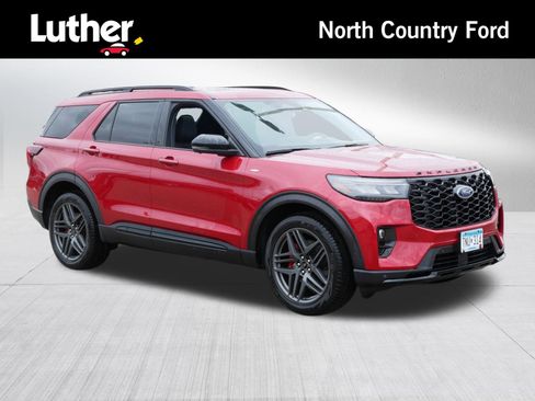 Used 2026 Ford Explorer ST-Line w/ ST-Line Street Pack AWD/4WD image 1