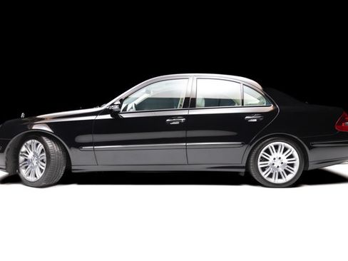 Used 2006 Mercedes-Benz E 350 Sedan image 19