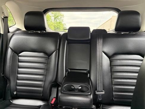 Used 2022 Ford Edge SEL w/ Convenience Package AWD/4WD image 32
