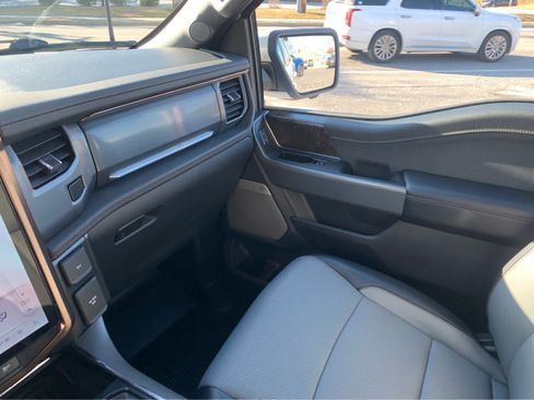 Used 2023 Ford F150 Lightning Lariat w/ Equipment Group 511A High image 20