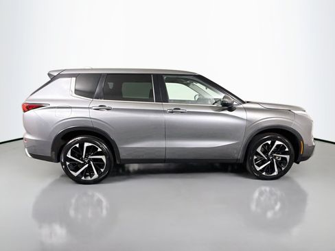 Used 2022 Mitsubishi Outlander SEL Black Edition AWD/4WD image 11