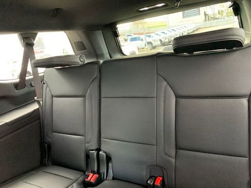 New 2026 GMC Yukon XL Denali AWD/4WD image 17