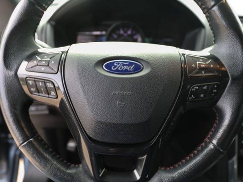 Used 2019 Ford Explorer Sport w/ Ford Safe & Smart Package AWD/4WD image 16