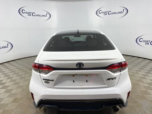 Certified 2022 Toyota Corolla SE FWD image 5