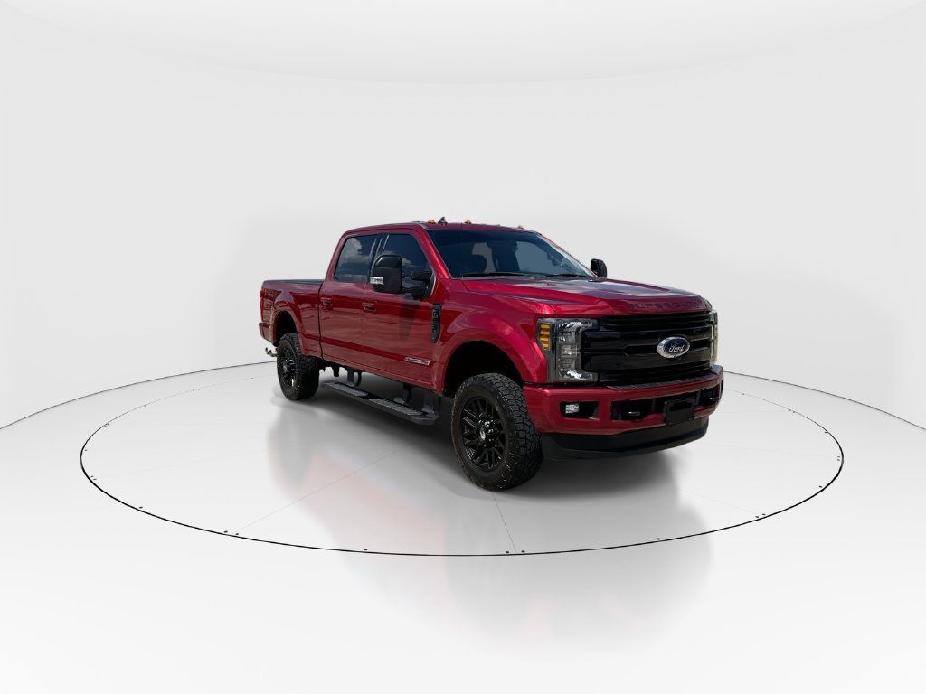 Used 2019 Ford F250 Lariat w/ Lariat Ultimate Package AWD/4WD image 2