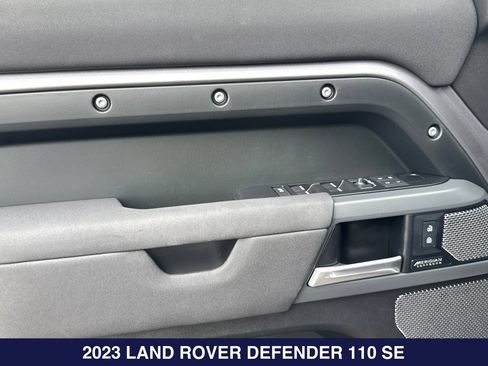 Used 2023 Land Rover Defender 110 X-Dynamic SE AWD/4WD image 12